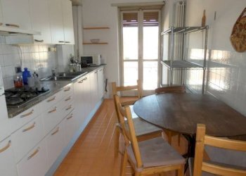 Cucina - Four-room apartment piazza Guglielmo Marconi, Alba - photo 5
