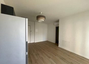 Stanza non arredata - Three-room apartment via della Gallarana, 59, Monza (neighborhood Libertà) - photo 12