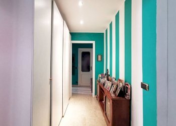 Corridoio - Apartment corso Rodolfo Montevecchio, 62, Torino (neighborhood Crocetta) - photo 14