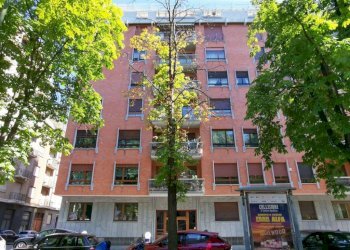 Facciata - Apartment corso Rodolfo Montevecchio, 62, Torino (neighborhood Crocetta) - photo 47