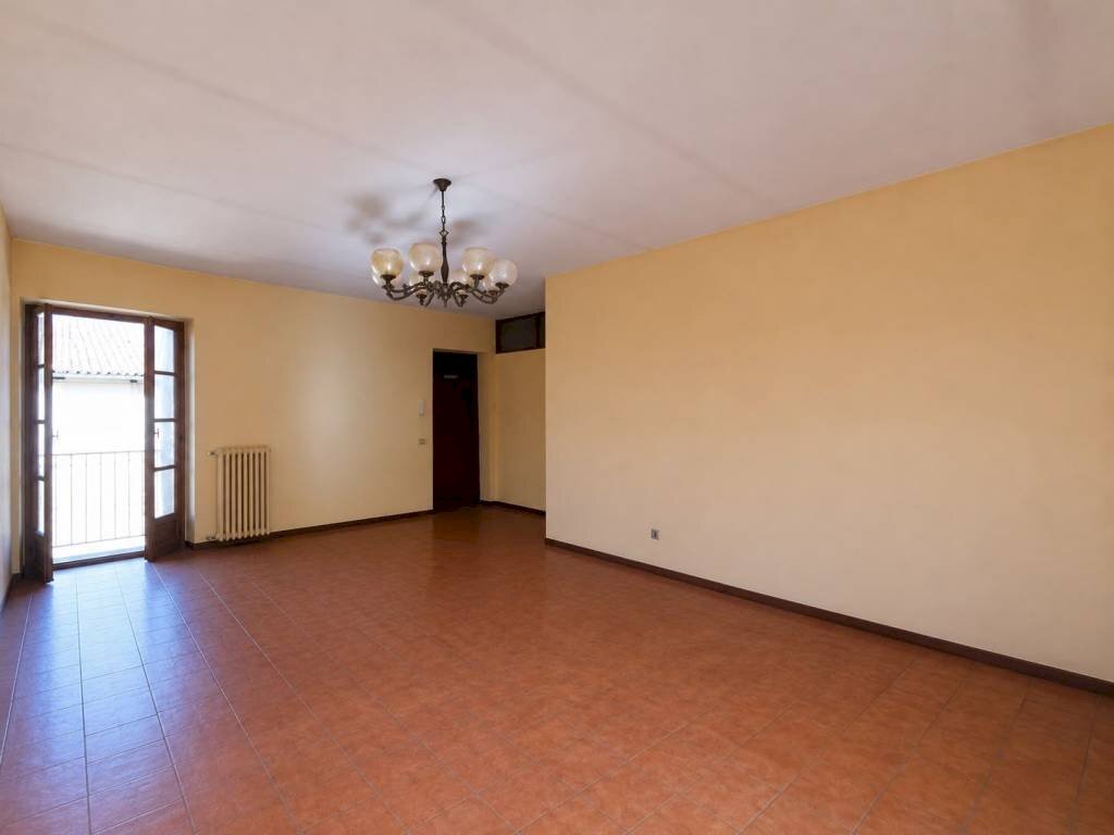 Salone - Appartamento via Visca, 5, Chieri - foto 1