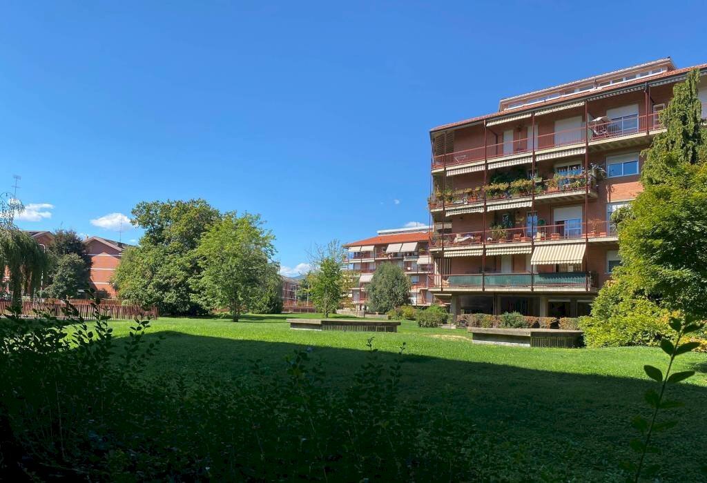 Giardino - Appartamento Cuneo (zona Donatello) - foto 3