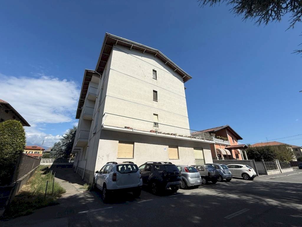 Facciata - Appartamento via Giacomo Matteotti, 7, Sandigliano - foto 3
