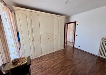 Camera da letto - Appartamento via Giacomo Matteotti, 7, Sandigliano - foto 13