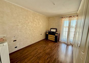 Camera da letto - Appartamento via Giacomo Matteotti, 7, Sandigliano - foto 14