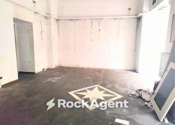 Magazzino - Negozio via Nazionale, 182, Roma (zona Centro Storico) - foto 3