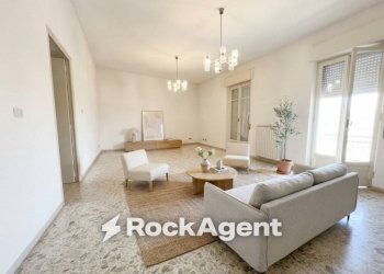 Salone - Trilocale via Alessandro Manzoni, 79, Agrigento - foto 1