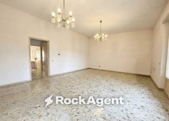 Cucina - Trilocale via Alessandro Manzoni, 79, Agrigento - foto 3