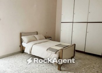 Camera da letto - Trilocale via Alessandro Manzoni, 79, Agrigento - foto 9