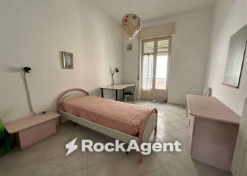 Camera da letto - Trilocale via Alessandro Manzoni, 79, Agrigento - foto 12