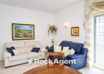 Salone - Trilocale via delle Colonie, 83, Santa Marinella - foto 4