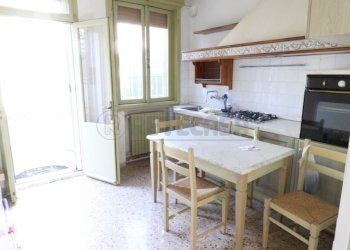10_Cucina - Villa a Schiera Via E. Curiel 5, Bondeno - foto 10