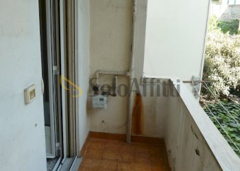 Balcone cucina - Appartamento Via Zeffiro Massa 326, Sanremo - foto 11