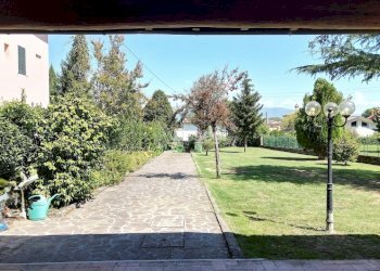 vendesi villetta ristrutturata luccaDJI_0693 - Villa Lucca - foto 8