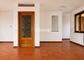 villa singola in zona pre-collinare - Villa Via delle Scuole 38, Lucca - foto 10
