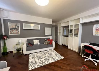 1.2 soggiorno.jpg - Appartamento VIA F. E. BOTTINO 47, Genova (zona Sestri Ponente) - foto 3