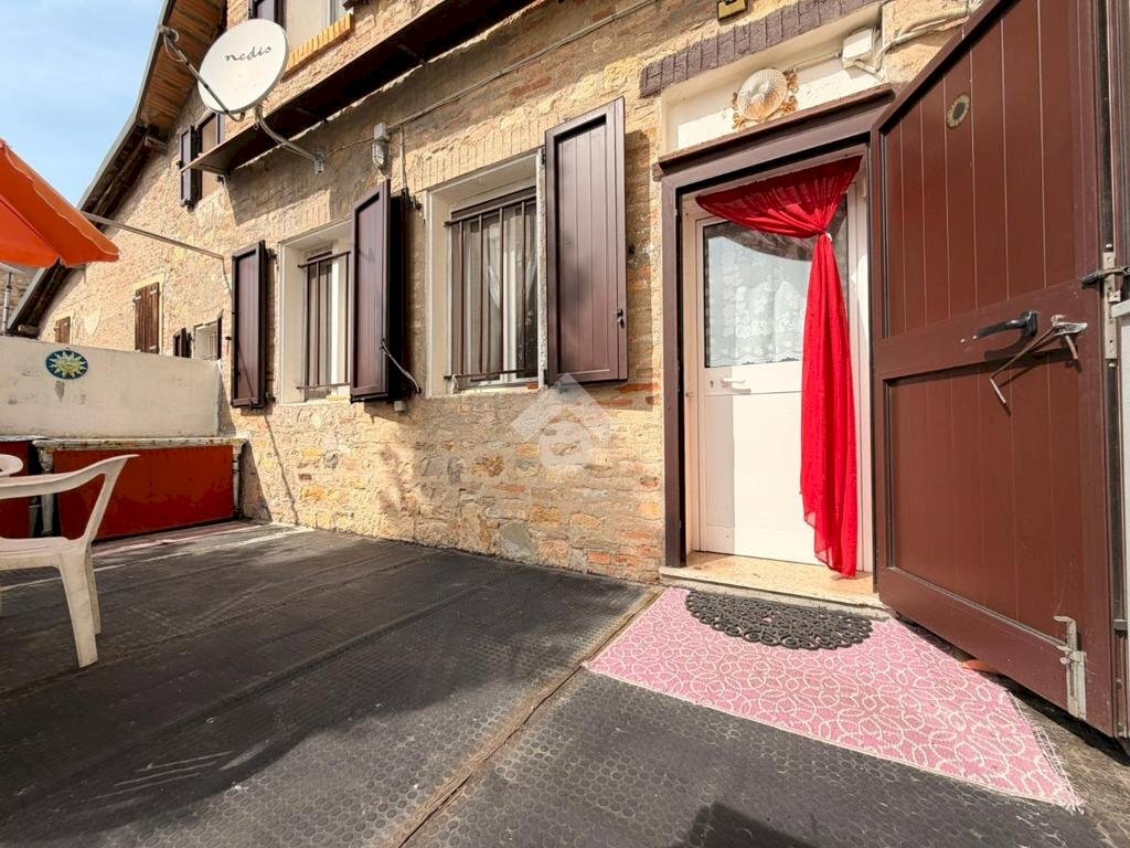 Porzione di casa Via della Rocca, Valsamoggia (zona Modena Est) - foto 3