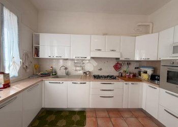 Porzione di casa Via della Rocca, Valsamoggia (zona Modena Est) - foto 5