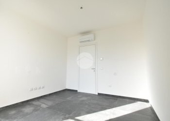 Four-room apartment appartamento Via cà fabbri, Santarcangelo di Romagna - photo 18