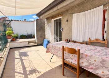 Four-room apartment Via S. Dalmazzo, Taggia - photo 2