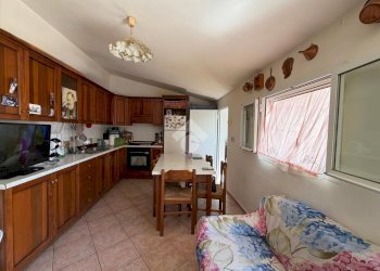 Four-room apartment Via S. Dalmazzo, Taggia - photo 5