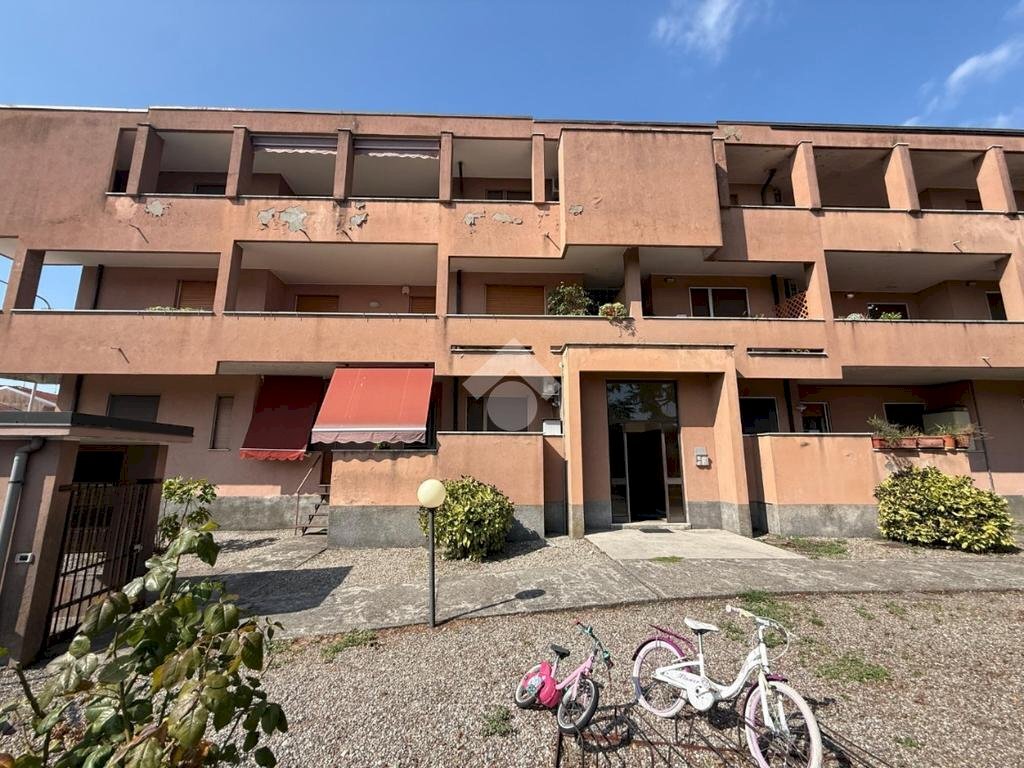 Quadrilocale V. Giovanni XXIII, Cerano - foto 1