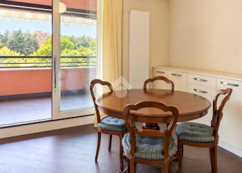 Three-room apartment Palazzo dei Cigni, hamlet Milano 3, Basiglio - photo 2