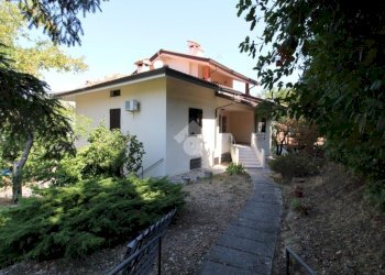 Casa indipendente Via romolo comandini, Roncofreddo - foto 1