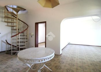 Casa indipendente Via romolo comandini, Roncofreddo - foto 11