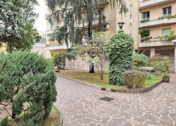 One-room apartment Via Lario, Milano (neighborhood Isola) - photo 9