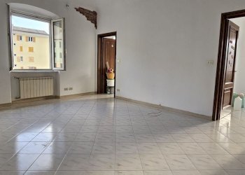 Quadrilocale SALITA AL SANTUARIO, Genova (zona Sestri Ponente) - foto 4