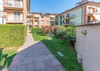Bilocale Vicolo Luigi Pirandello, Lainate - foto 2