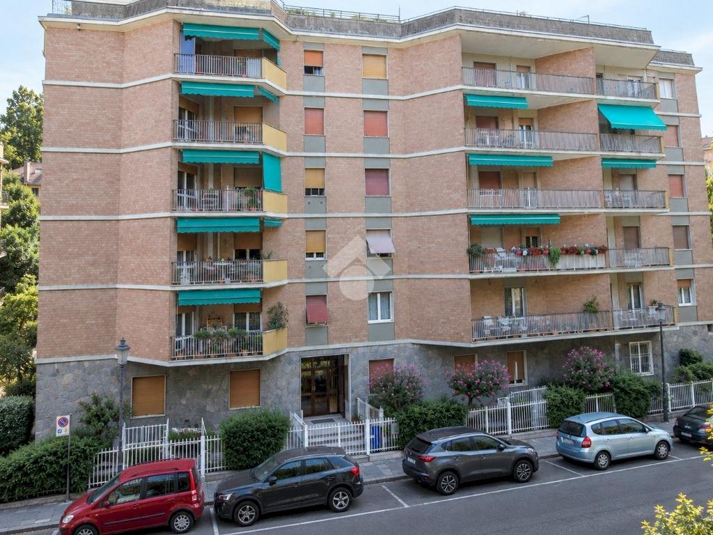 Three-room apartment Via Goito, Parma (neighborhood Cittadella) - photo 2