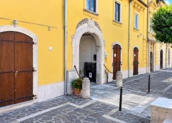 Foto 1 - Casa semi indipendente Corso Vittorio Emanuele, Pratola Serra - foto 1