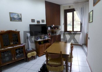 Sala da pranzo - Trilocale via stehli
 
8, Germignaga - foto 3