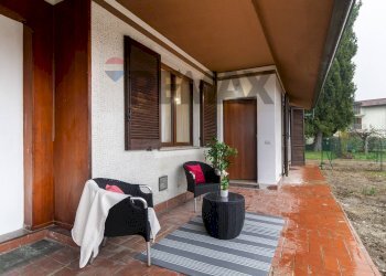 Terrazza - Trilocale via Indipendenza
 
22, Venegono Superiore - foto 2