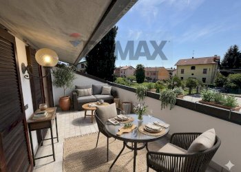 Terrazza - Villa a Schiera via Indipendenza
 
22, Venegono Superiore - foto 12