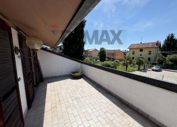 Terrazza - Villa a Schiera via Indipendenza
 
22, Venegono Superiore - foto 13