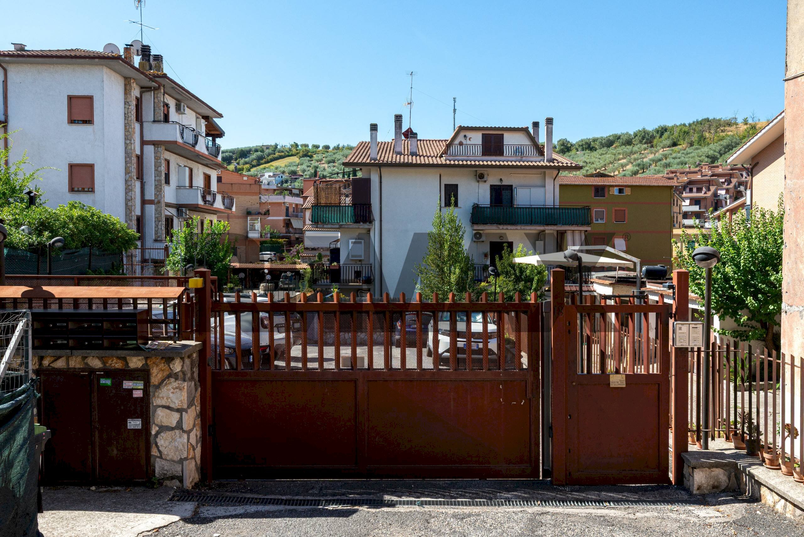 Casa all\'aperto - Trilocale Via Monti Sabini
 
18, Monterotondo - foto 1