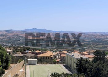 Vista delle montagne - Appartamento via Sicilia
 
163, Valderice - foto 3