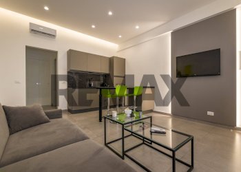 Soggiorno - Bilocale Via Cilea
 
84, Palermo - foto 21