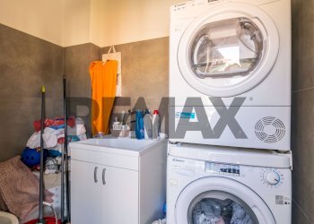 Lavanderia - Appartamento Via Archimede
 
106, Misterbianco - foto 17