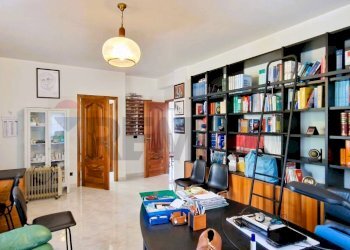 Soggiorno - Villa VIA FILIPPO MEDA
 
77, Giarre - foto 22
