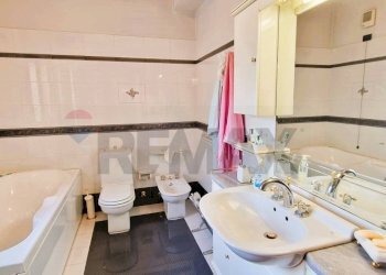 Bagno - Villa VIA FILIPPO MEDA
 
77, Giarre - foto 37