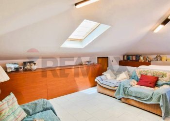Soggiorno - Villa VIA FILIPPO MEDA
 
77, Giarre - foto 79