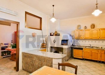 Cucina - Villa VIA FILIPPO MEDA
 
77, Giarre - foto 81