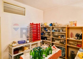 Dispensa di stoccaggio - Villa VIA FILIPPO MEDA
 
77, Giarre - foto 83
