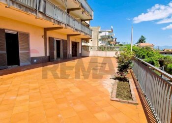Terrazza - Villa VIA FILIPPO MEDA
 
77, Giarre - foto 96