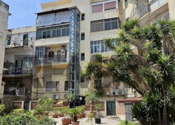 Edificio all\'aperto - Appartamento Via Fiume
 
3, Messina - foto 1