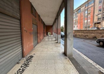 Terrazza - Trilocale Villaggio Sant'agata Zona A
 
53, Catania - foto 20
